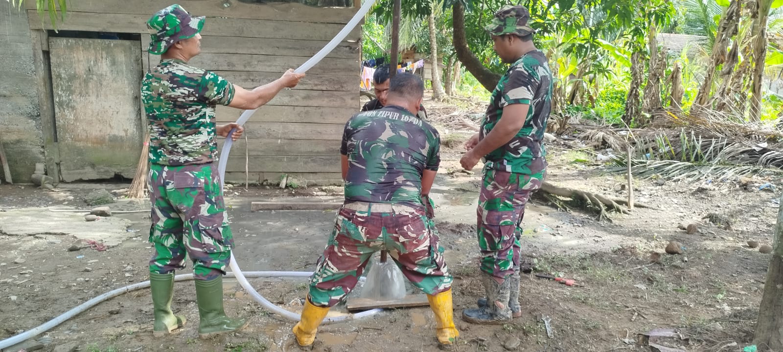 Satgas TMMD Kodim 0105/Abar Taklukkan Bumi Hadirkan Sumber Air Bersih untuk Masyarakat