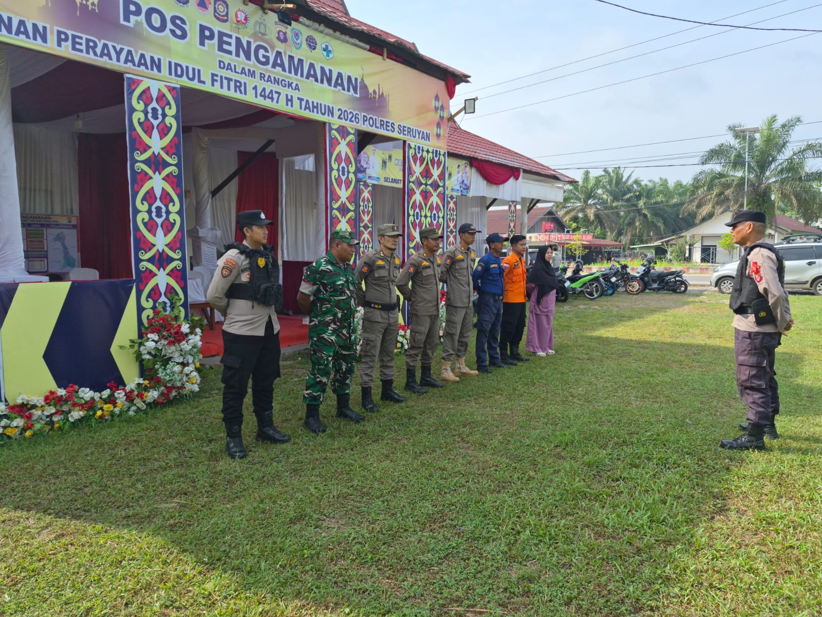 Personel Kodim 1015/Sampit Bersinergi Amankan Arus Balik Lebaran Idul Fitri 1447 H