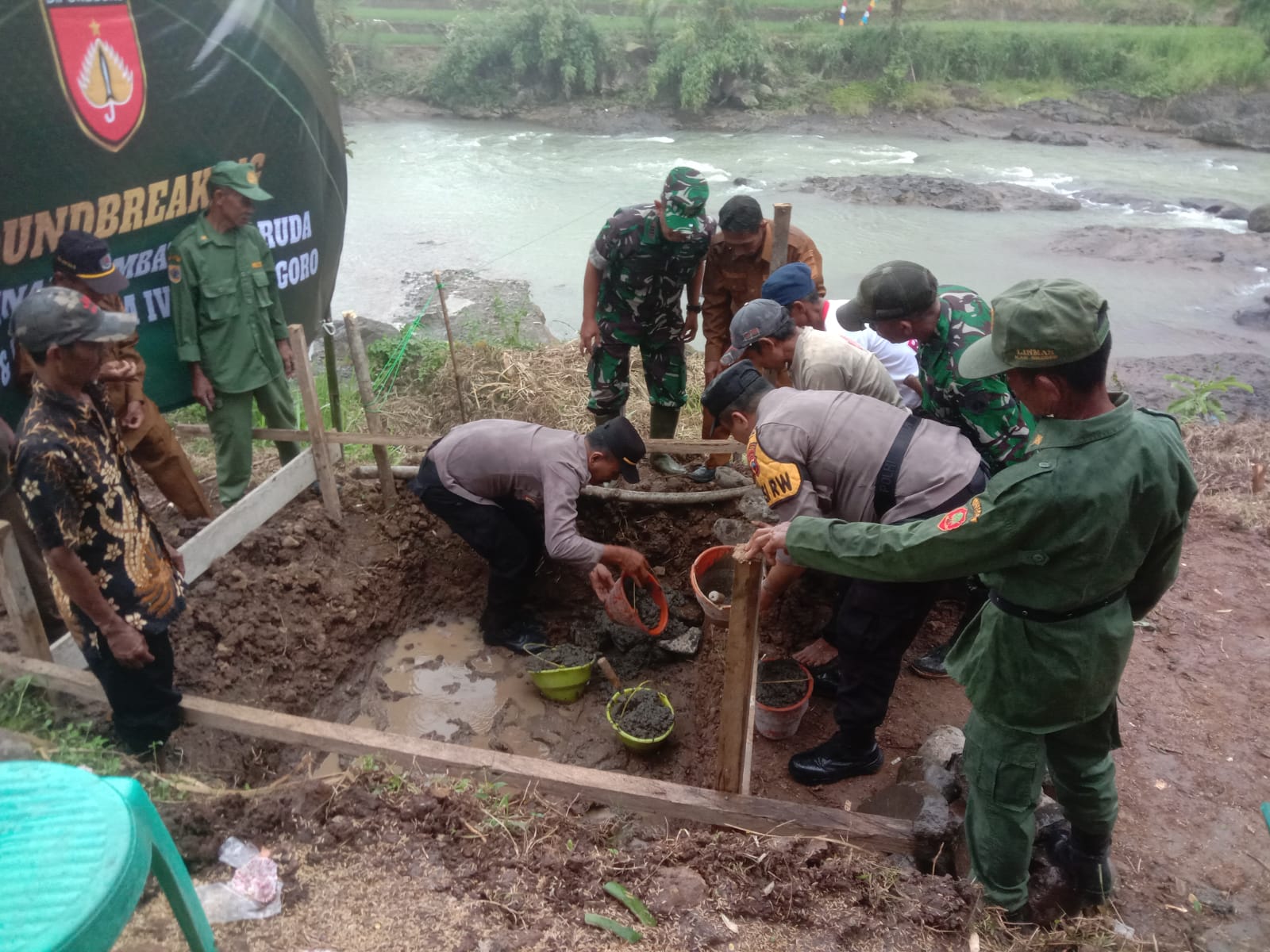 Peletakan Batu Pertama Jembatan Garuda di Salem, Perkuat Akses dan Ketahanan Wilayah