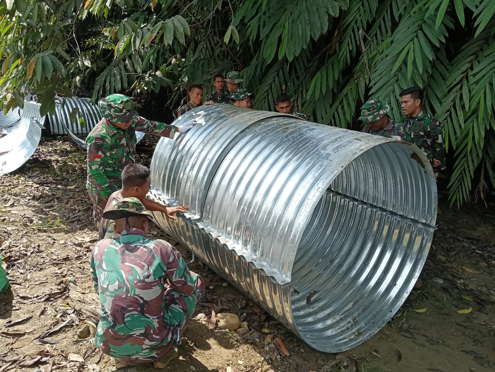 TNI AD Hadir untuk Rakyat, Pembangunan Jembatan Armco Jambak–Sikundo Resmi Dimulai