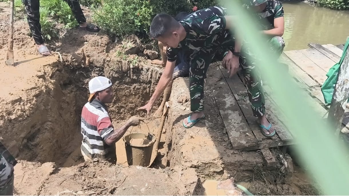 Pondasi Jembatan Garuda Mulai Dikerjakan, TNI dan Warga Bersatu