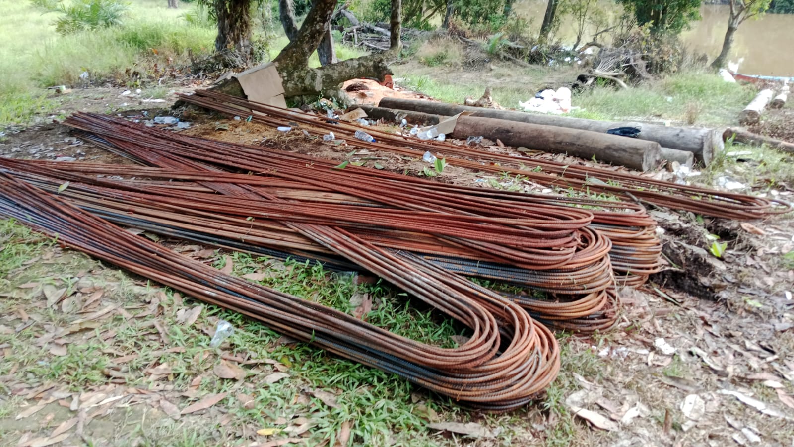 Kedatangan Alat dan Material, Siap Dimulainya Pembangunan Jembatan Perintis Garuda