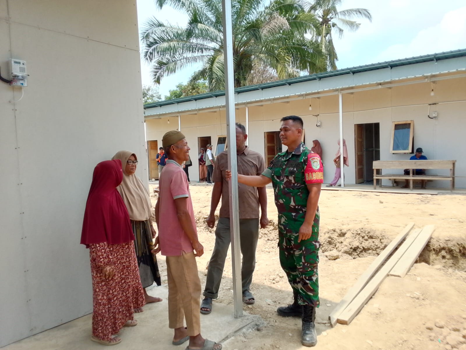Anjangsana Babinsa Jadi Wadah Silaturahmi Bersama Warga