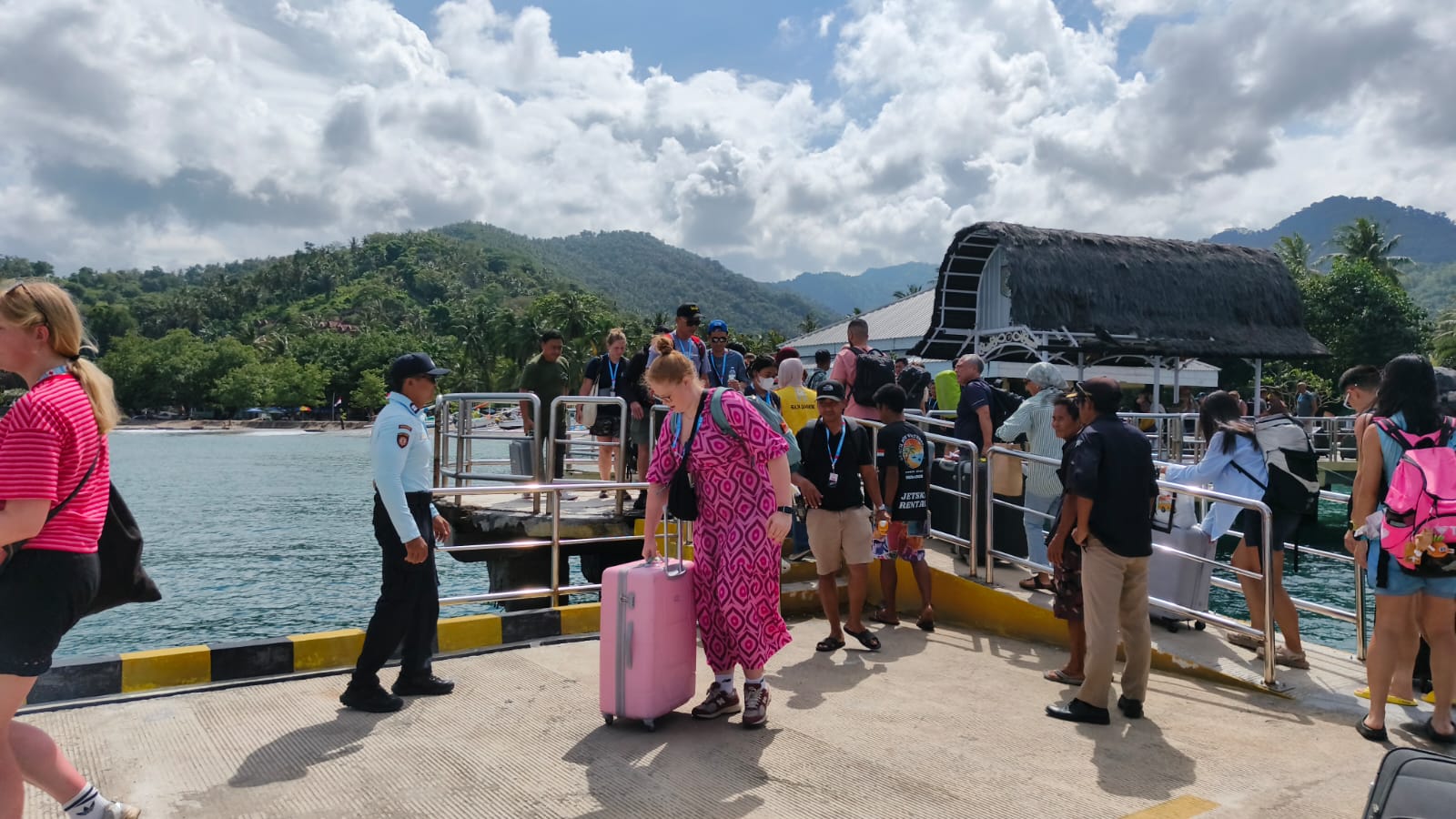 Polda NTB Intensifkan Patroli Wisata di Lombok Utara, Pantau Aktivitas Penyeberangan dan Penginapan