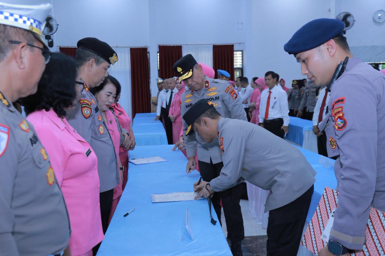 Strategi Unik Kapolda NTB Tekan Narkoba: Wajibkan Istri dan Orang Tua Saksikan Pakta Integritas Personel