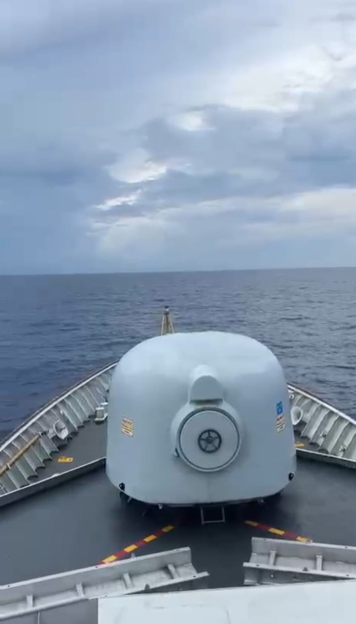 KRI JHON LIE-358 LAKSANAKAN PATROLI SEKTOR DI LAUT NATUNA UTARA