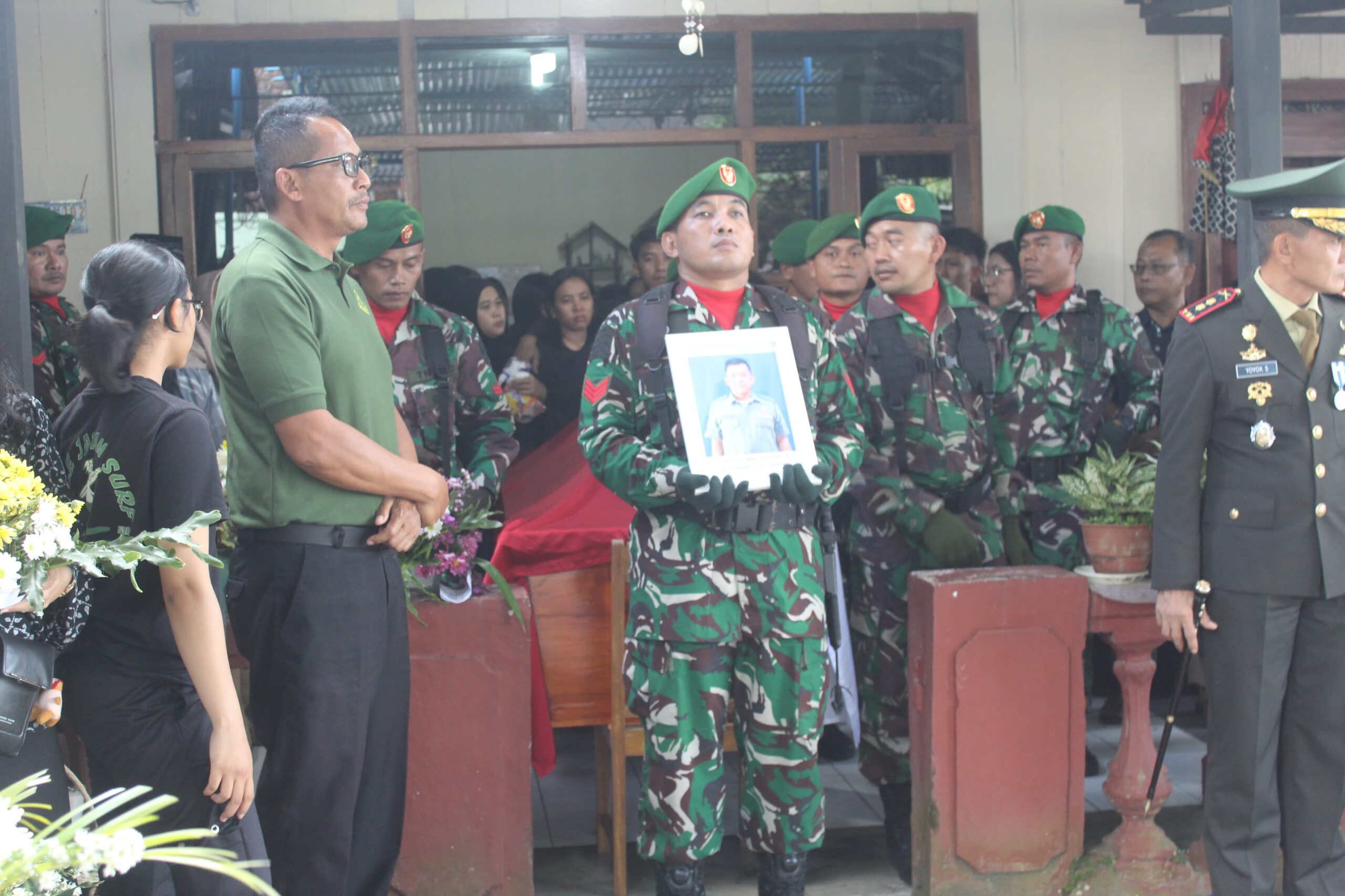 Dandim Wonosobo Pimpin Upacara Pemakaman Militer Babinsa Kaliguwo Kopka Charles Umbu Pati Engge