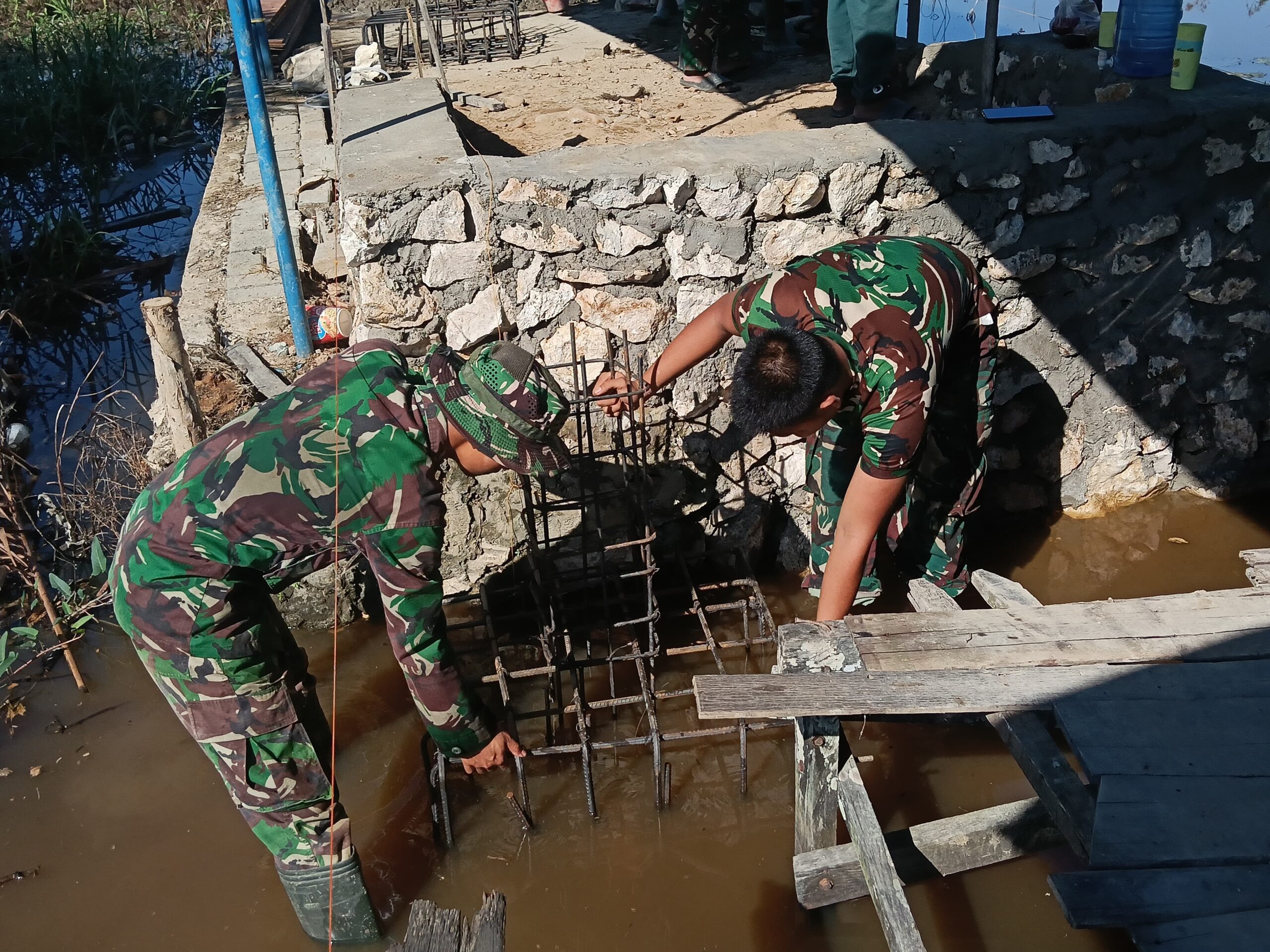 Pembangunan Dua Jembatan Armco dan Dua Garuda di HST Masuki Tahap Pengecoran Abutmen