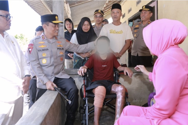 Ketua Bhayangkari Daerah NTB Kunjungi Anak Korban Kekerasan di Ponpes Lombok Tengah
