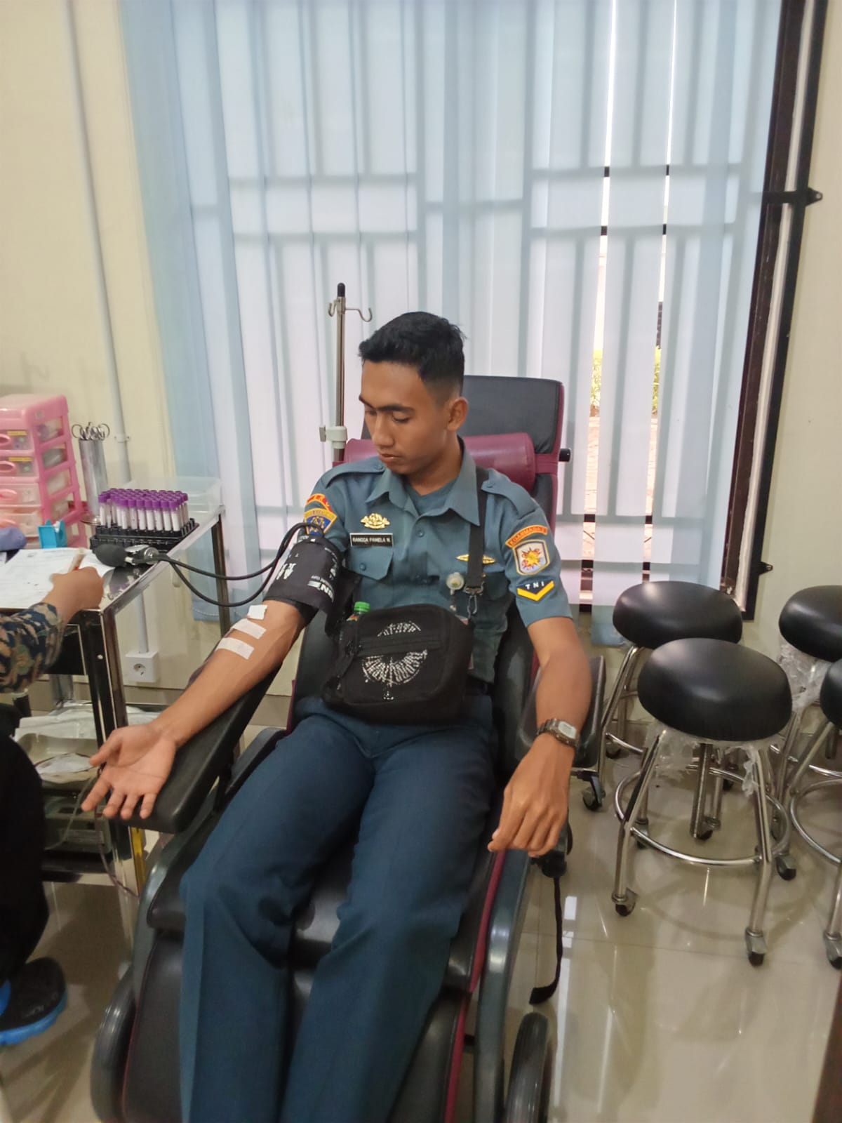 KOARMADA I GERAK CEPAT BANTU PENUHI KEBUTUHAN DARAH DI RSUP RAJA AHMAD TABIB