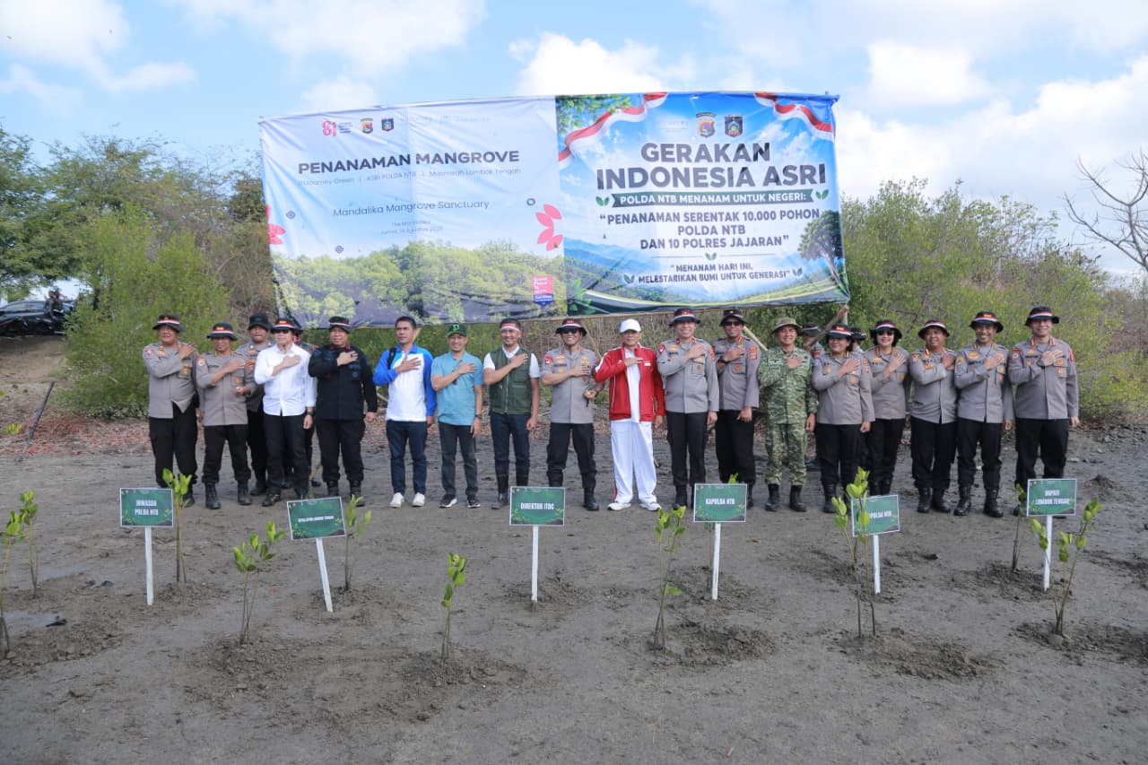 Gerakan Indonesia Asri, Kapolda NTB Tanam Pohon Serentak dari Lombok hingga Sumbawa