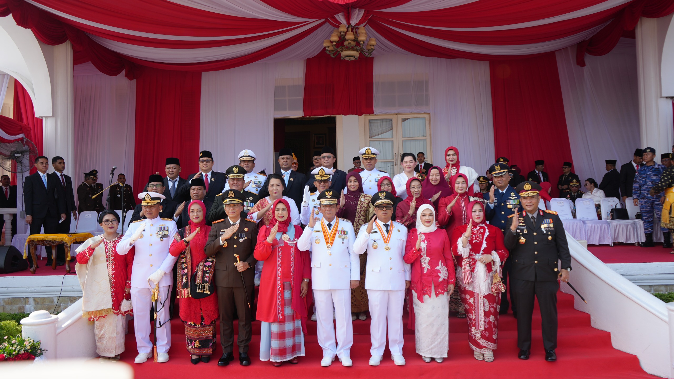KOARMADA I HADIRI UPACARA HUT KE-81 KEMERDEKAAN RI TINGKAT PROVINSI KEPRI