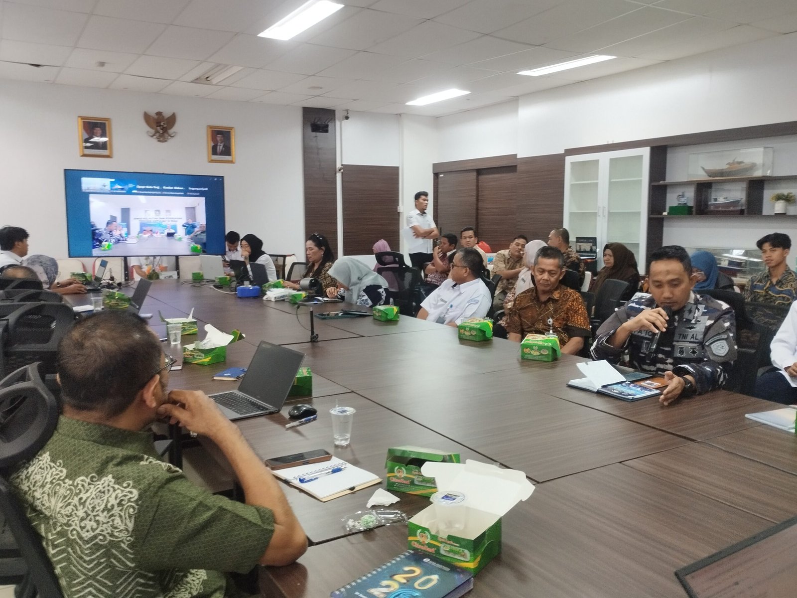 KOARMADA I IKUTI FGD PENGUMPULAN DATA LAUT NATUNA DAN NATUNA UTARA