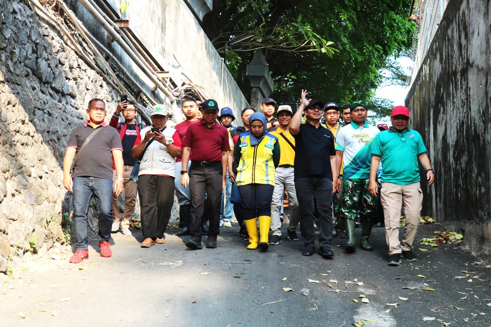 ‎Jetis Bersih, Kali Code Asri Bersama JOGJA CLING