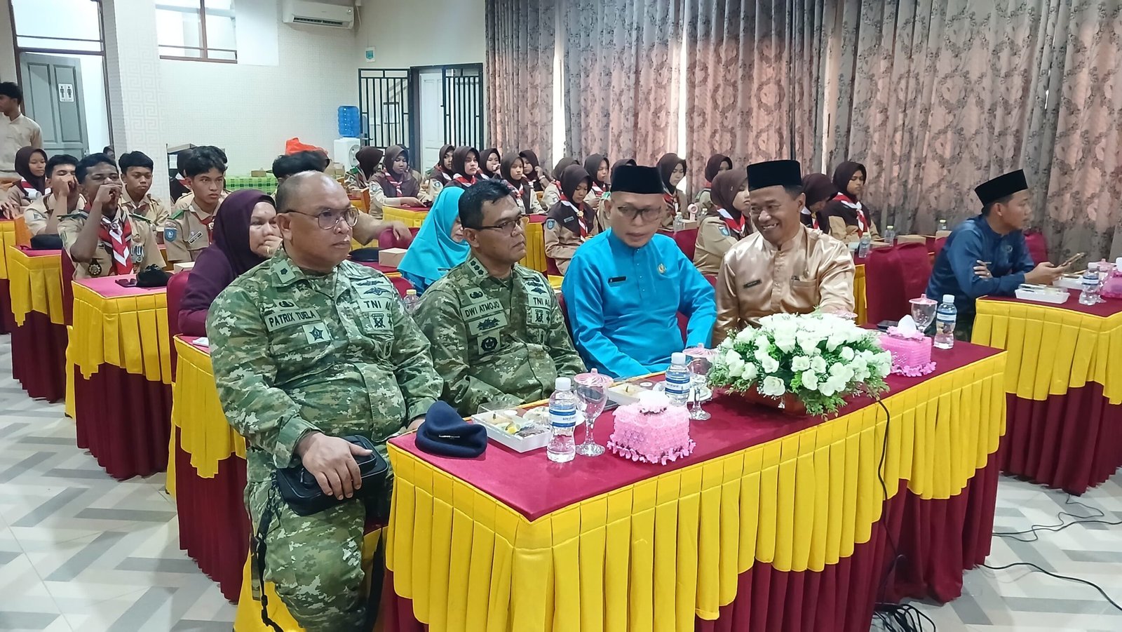 KOARMADA I DUKUNG PEMBINAAN GENERASI MUDA MELALUI KORPS KADET RI