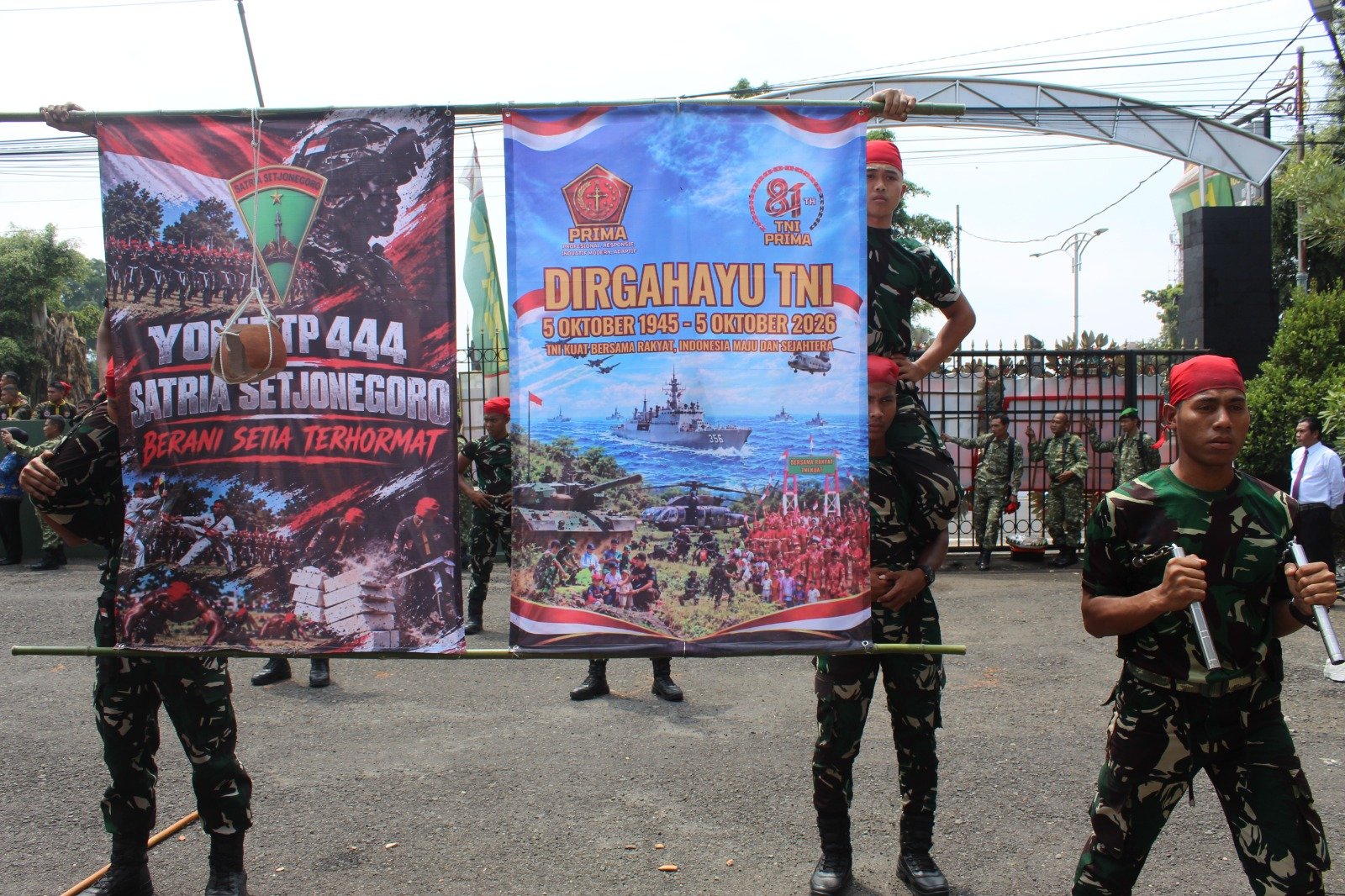 Atraksi Memukau Yon TP 444/Setjoneogoro Semarakkan Tasyakuran HUT ke-81 TNI di Kodim 0707/Wonosobo