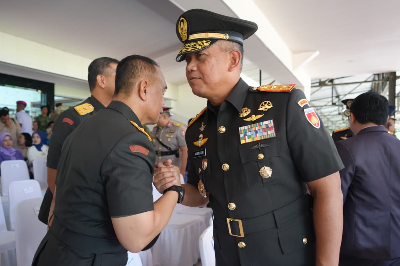Pangdam IV/Diponegoro Hadiri Wisuda Prabhatar Akademi TNI dan Akpol 2026